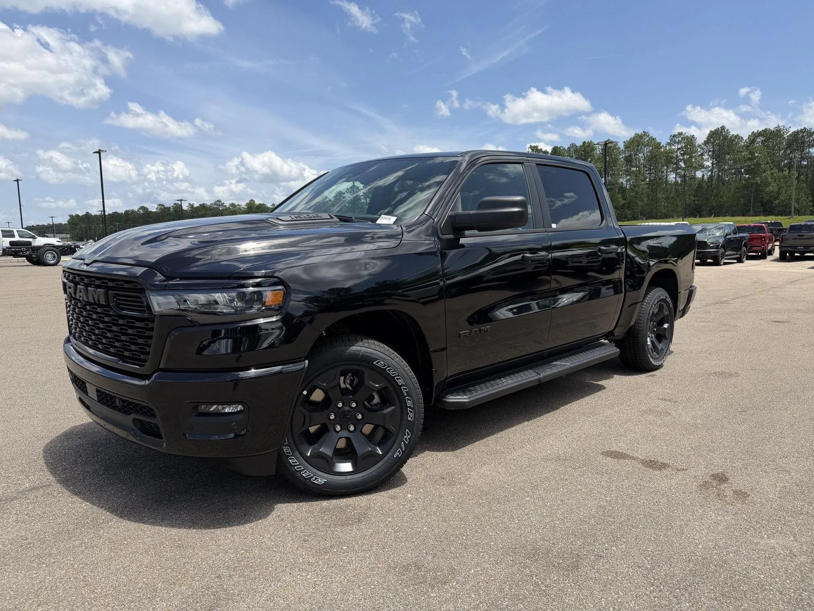 New 2026 Diamond Black Crystal Pearl-Coat Exterior Paint RAM Express image 1