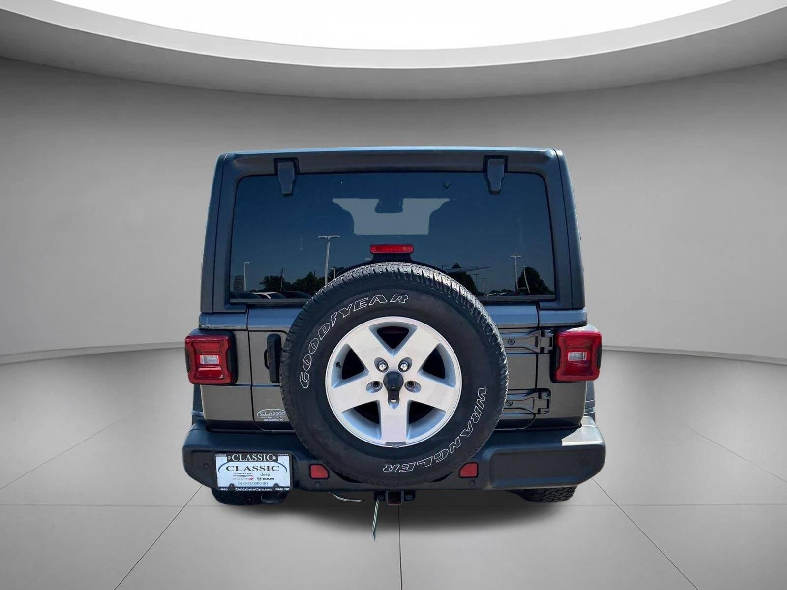 Used 2021 Granite Crystal Metallic Clearcoat Jeep Unlimited Sport S image 6