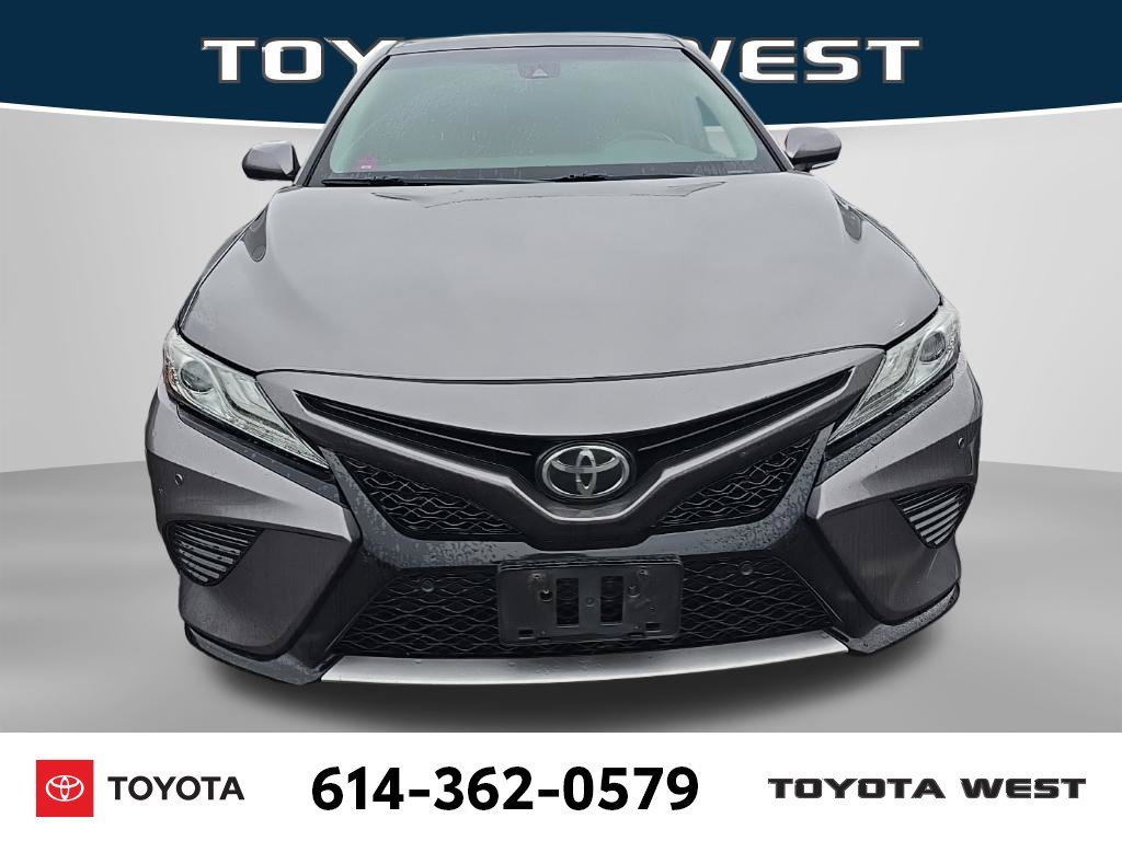 Used 2018 Gray Toyota XSE image 2