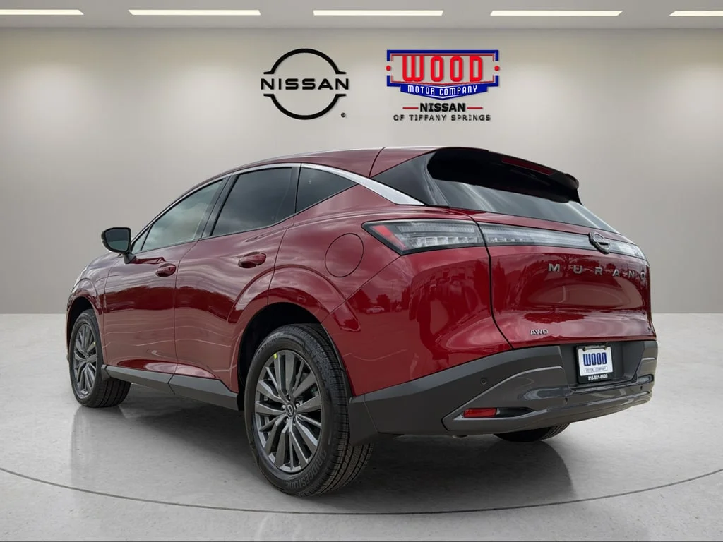 Used 2026 Scarlet Ember Tintcoat Nissan SL image 4