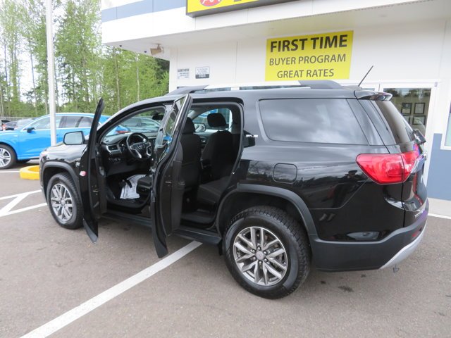 Used 2019 Ebony Twilight Metallic GMC SLE image 16