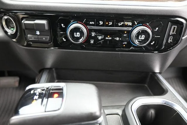 Used 2022 White Chevrolet LT Trail Boss image 22