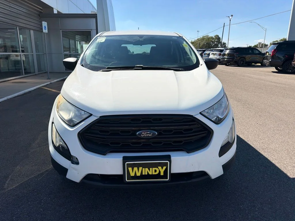 Used 2020 Diamond White Ford S image 3