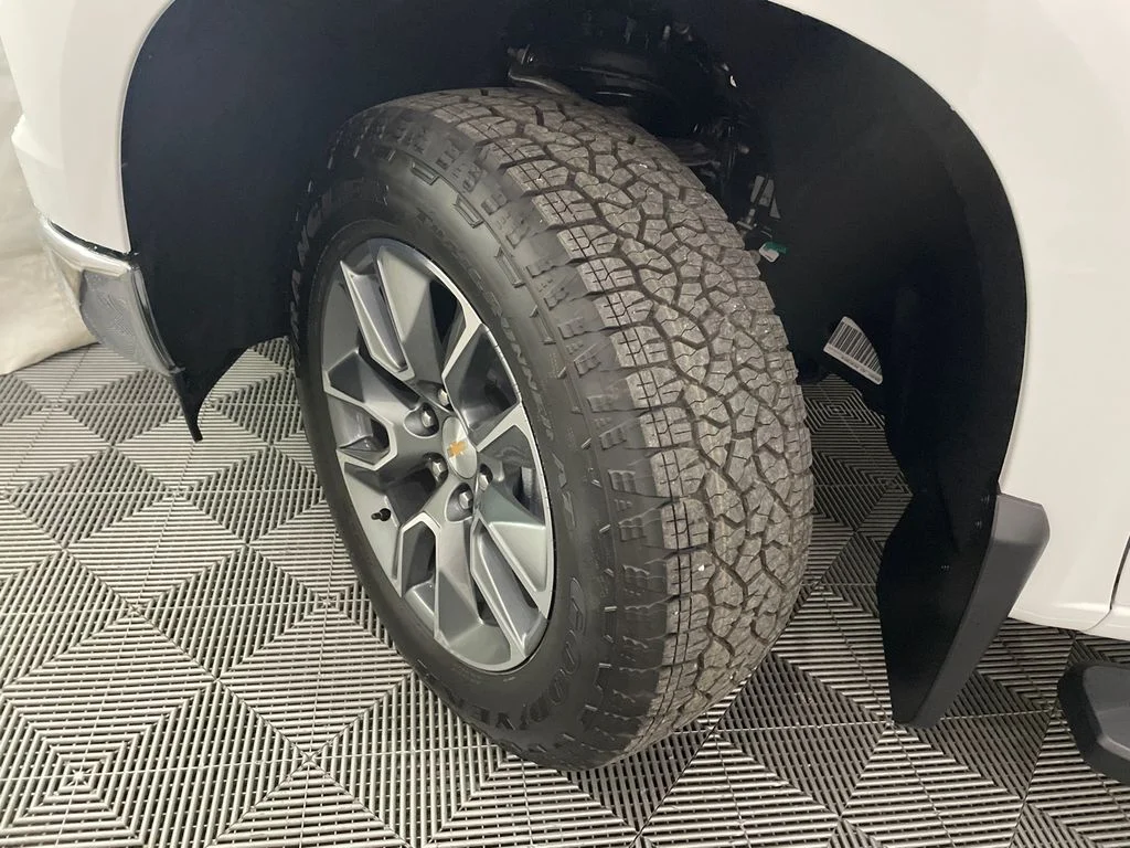 2026 Chevrolet Silverado 1500 LT - Photo 27
