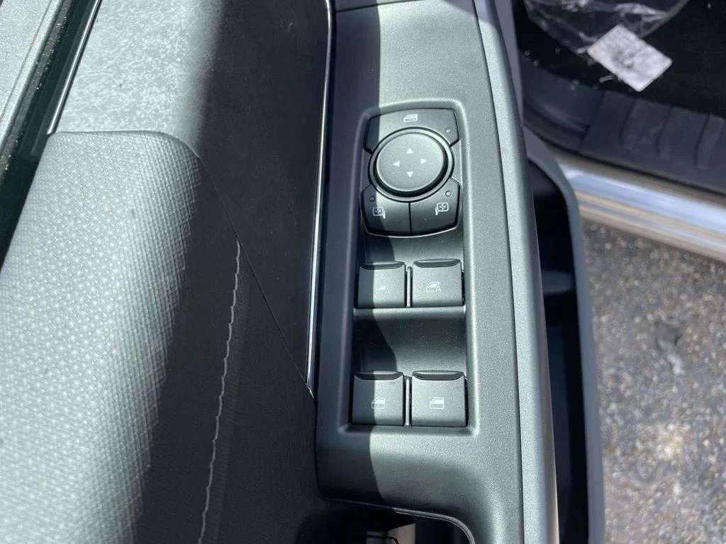New 2026 Silver Ford XLT image 16