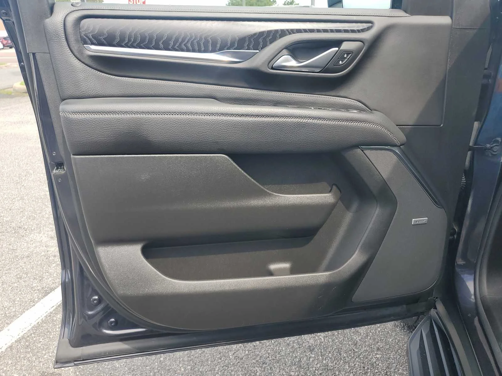 Used 2023 TITANIUM RUSH METALLIC GMC Denali image 27