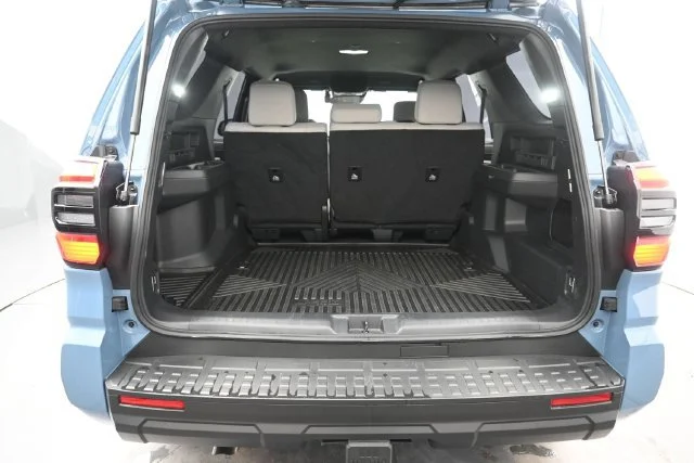 Used 2025 Blue Toyota SR5 image 23