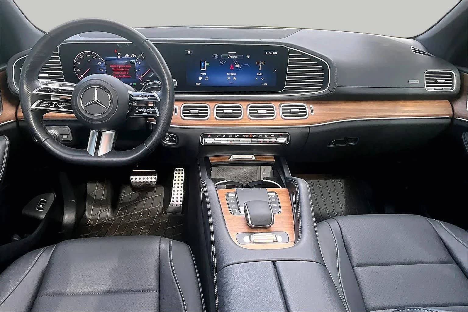 Used 2025 Selenite Grey Metallic Mercedes-Benz GLS 450 image 31