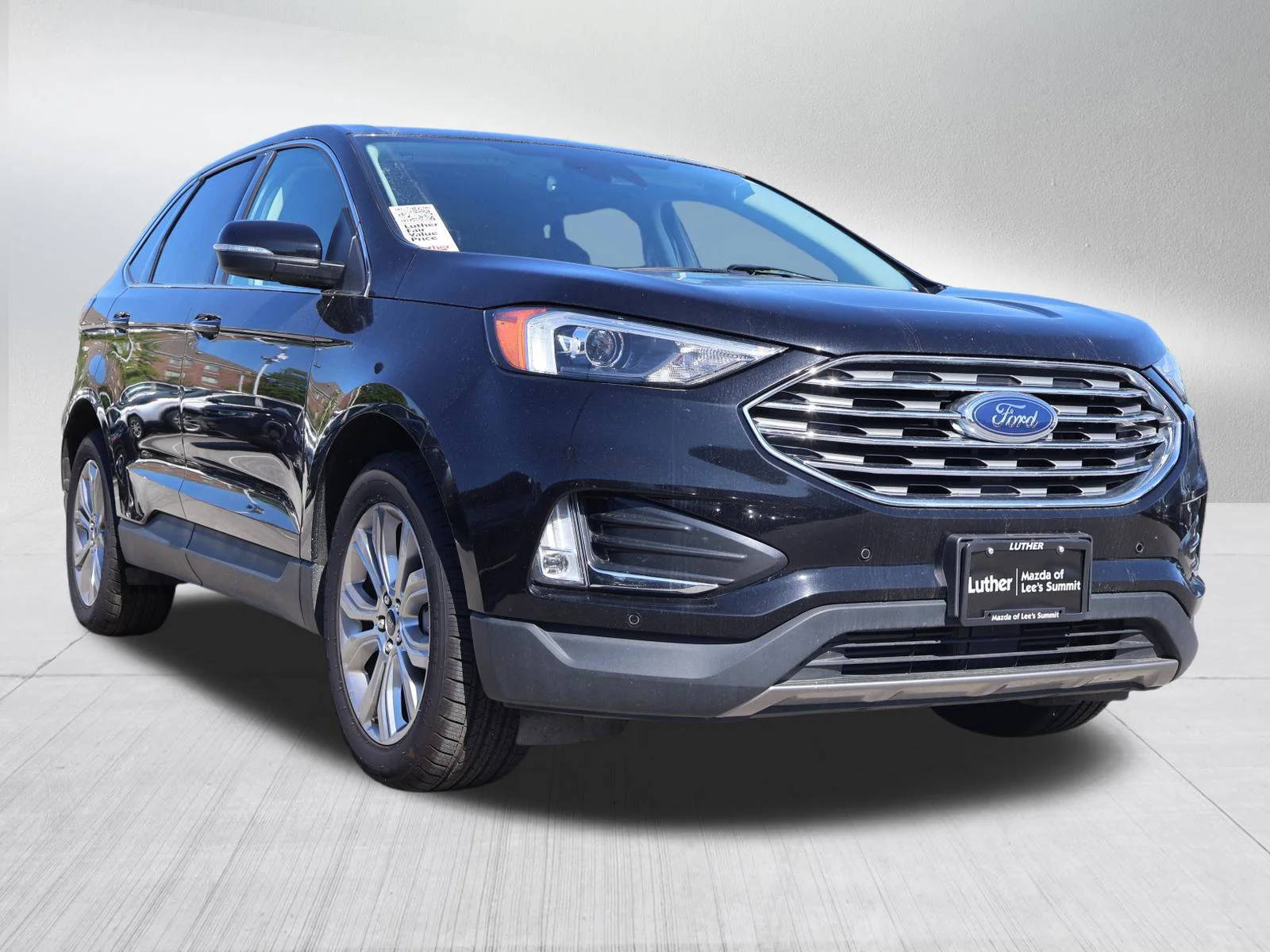 2024 Ford Edge Titanium AWD's photo