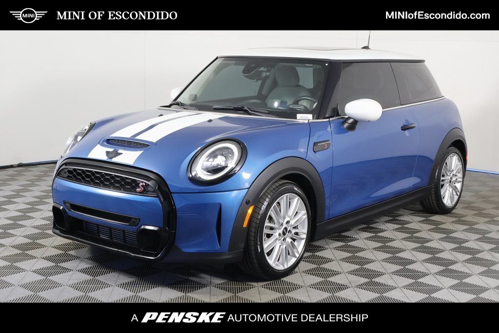 2023 MINI 3 Door S