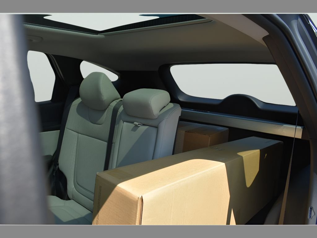 Used 2025 Ecotronic Gray Matte Hyundai Limited image 30