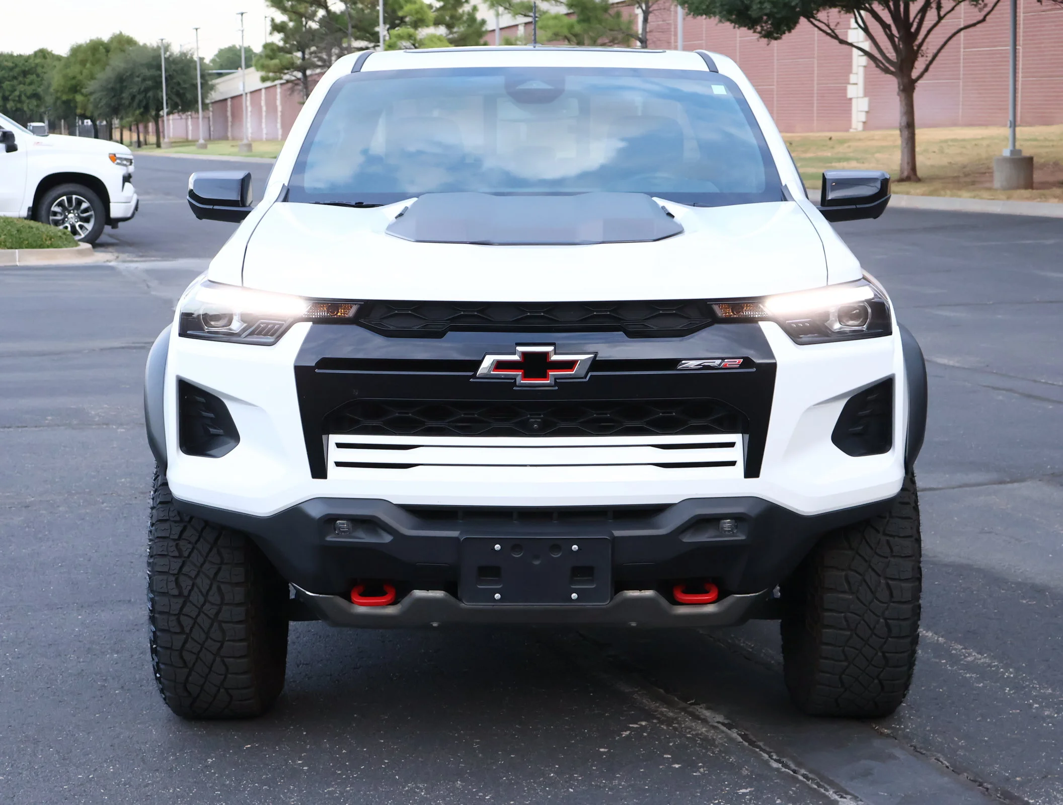 Used 2026 Summit White Chevrolet 4WD ZR2 image 33