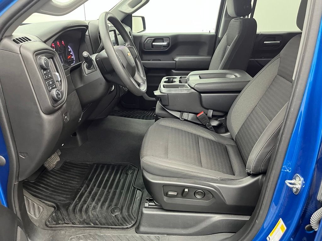 Used 2022 Glacier Blue Metallic Chevrolet Custom image 22