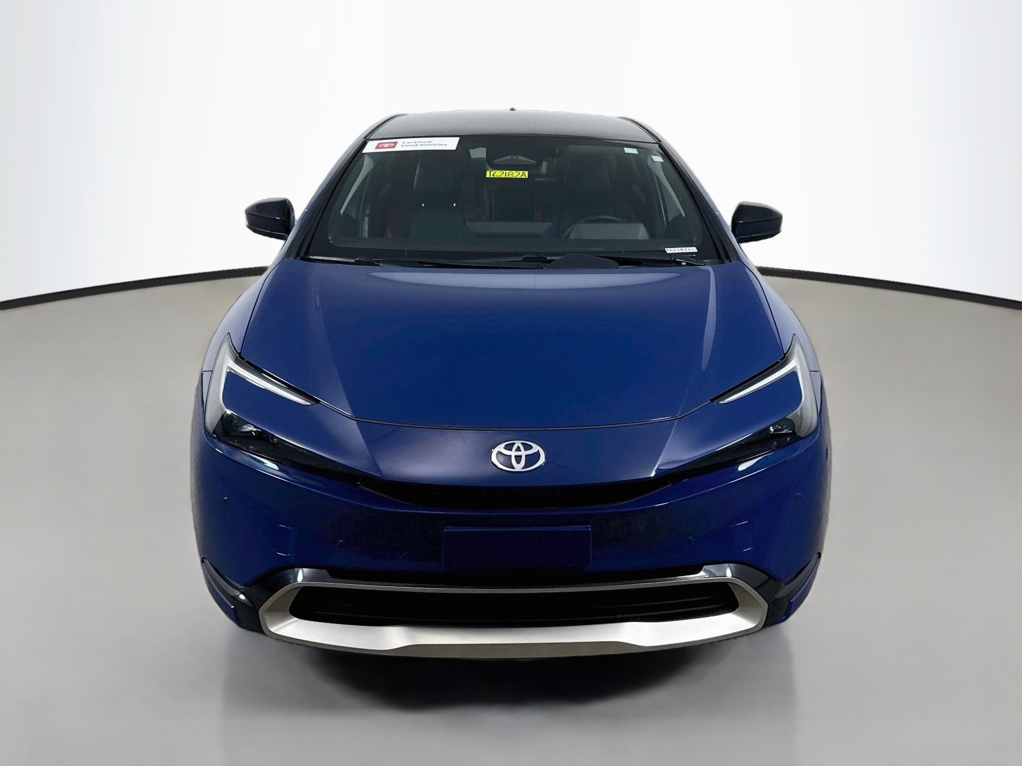 Used 2025 Reservoir Blue Toyota XSE Premium image 2