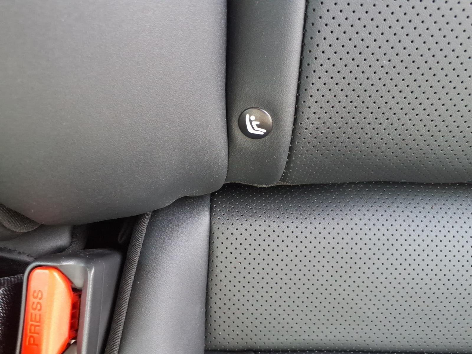 Used 2025 Interstellar Gray Kia EX image 27