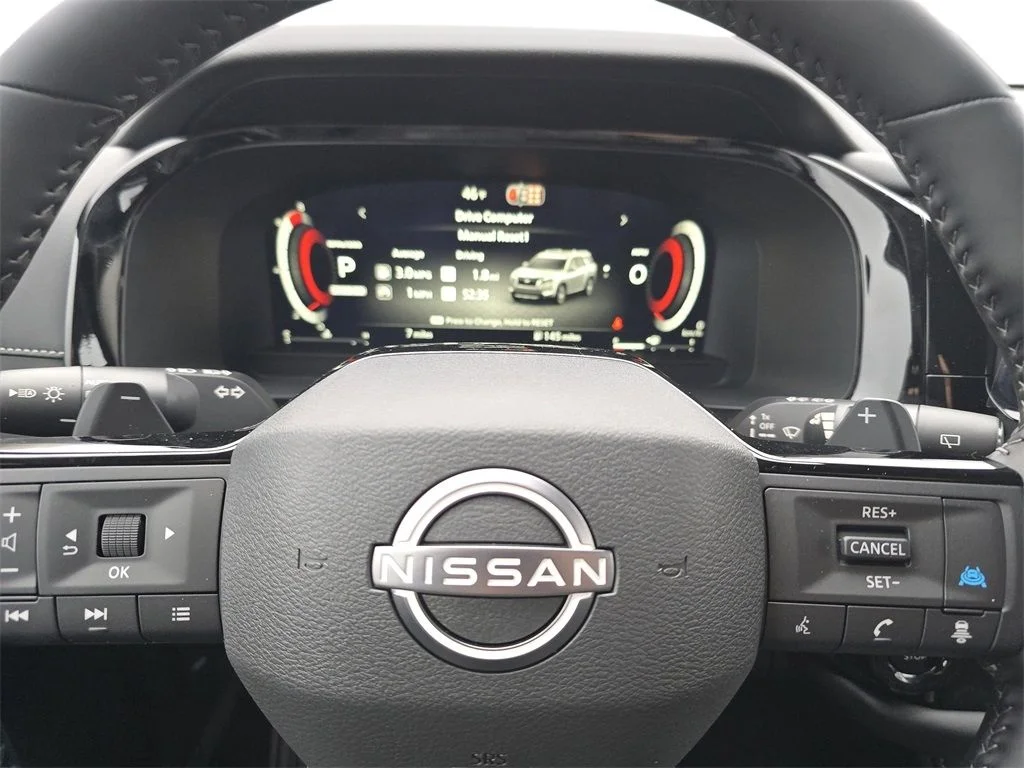New 2026 Everest White Pearl TriCoat Nissan SL image 11