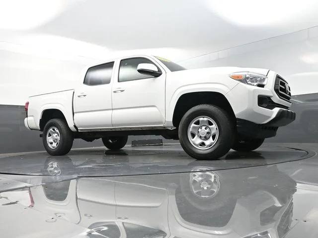 Used 2023 White Toyota SR image 30