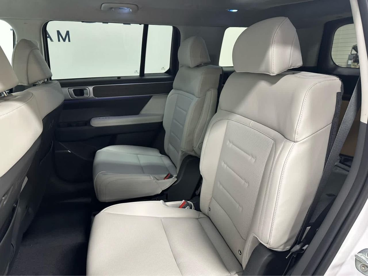 New 2026 Serenity White Hyundai Calligraphy AWD image 31
