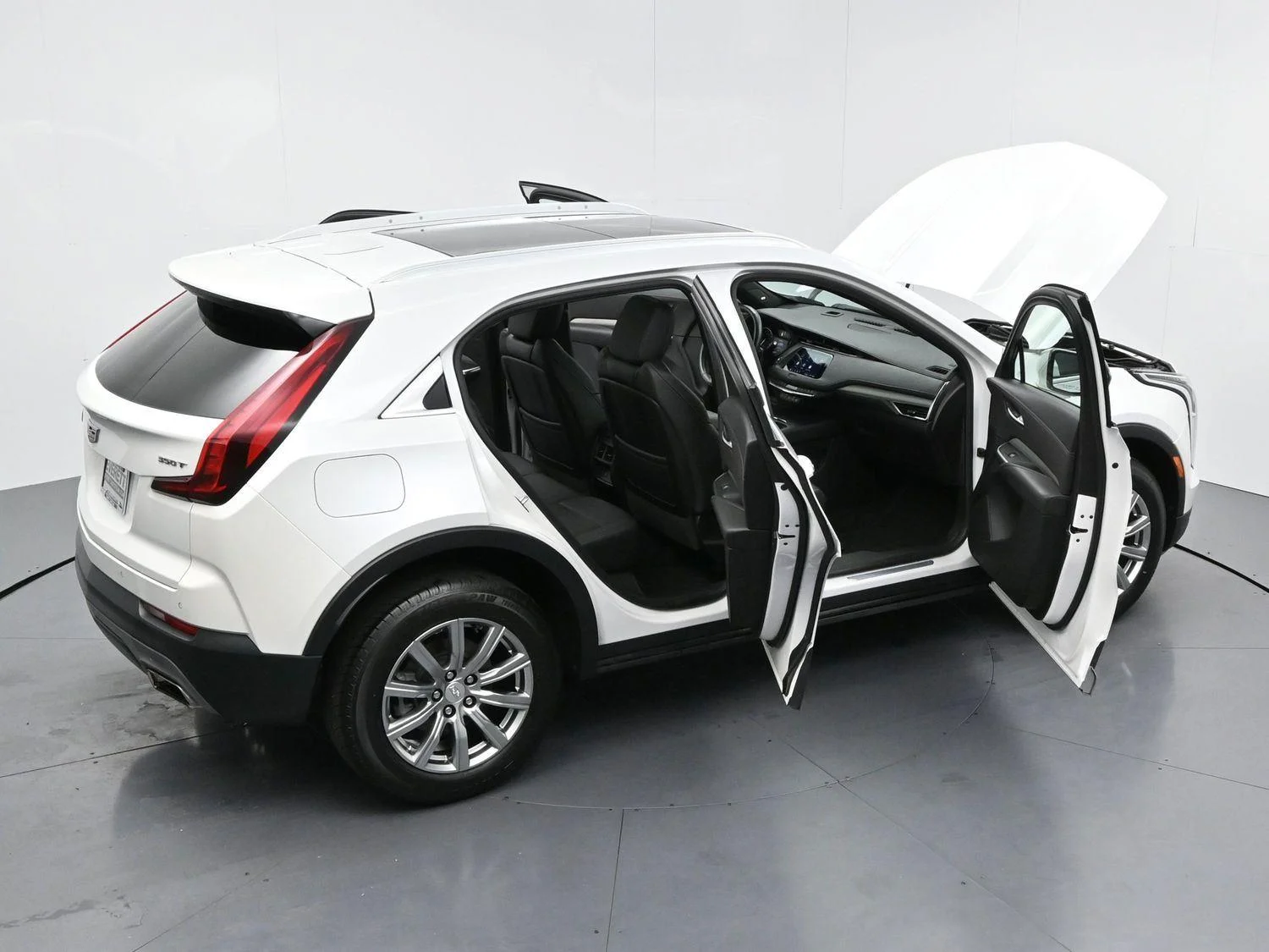 Used 2023 Crystal White Tricoat Cadillac Premium Luxury image 37