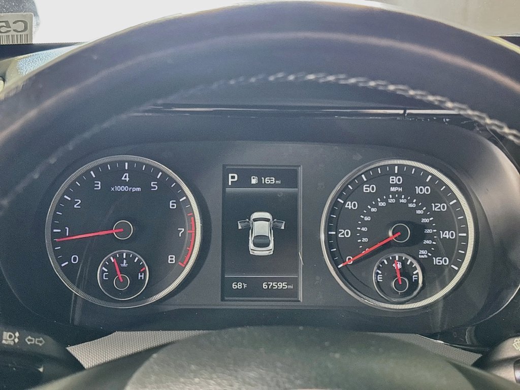 Used 2022 Gray Kia GT-Line image 14