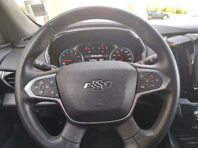 Used 2023 Red Chevrolet RS image 52