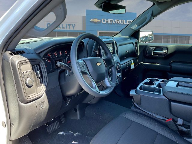2026 Chevrolet Silverado 1500 Custom - Photo 9