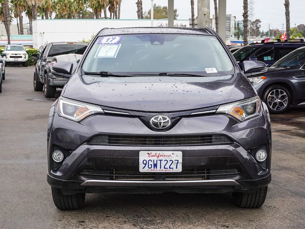 Used 2017 Gray Toyota XLE image 2