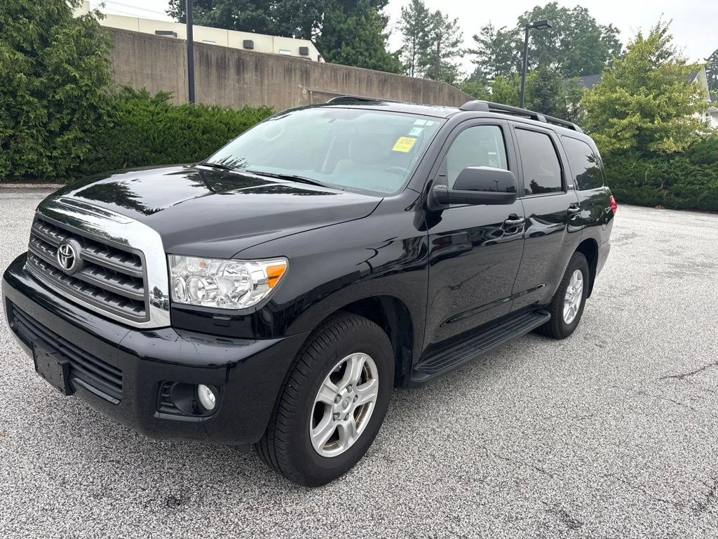 Used 2015 Black Toyota SR5 image 1