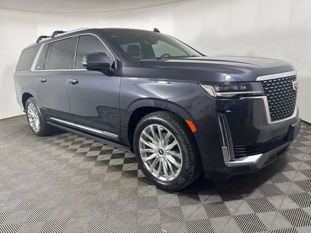 2022 Cadillac Escalade ESV 4WD Premium Luxury's photo