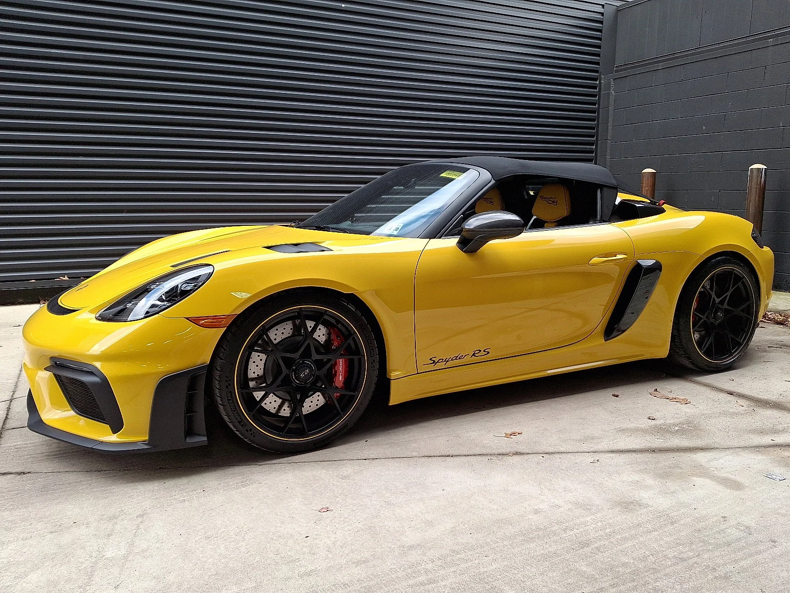 WP0CE2A81SK238140
