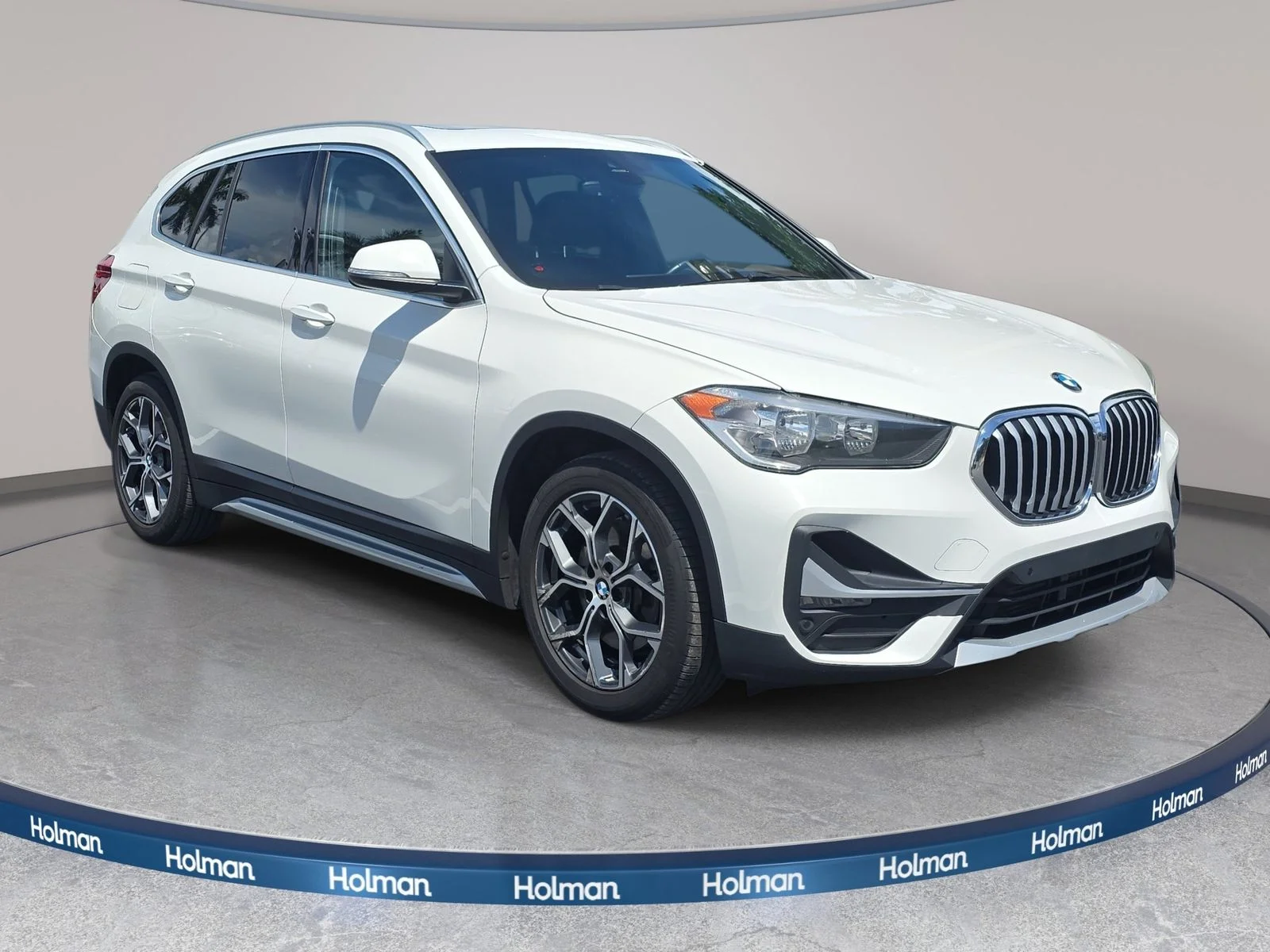 Used 2020 White BMW xDrive28i image 4