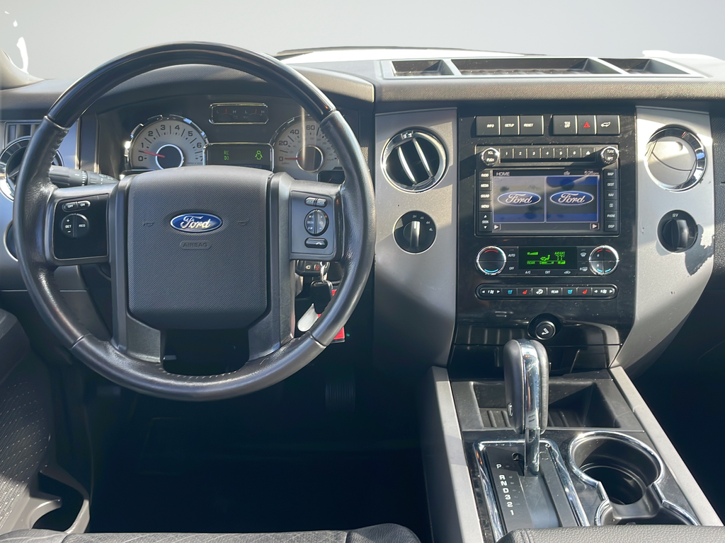 Used 2014 White Ford Limited image 36