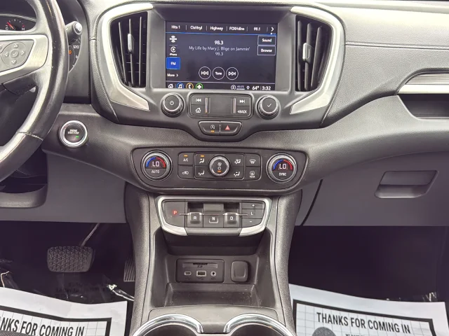 Used 2022 Blue GMC SLT image 19