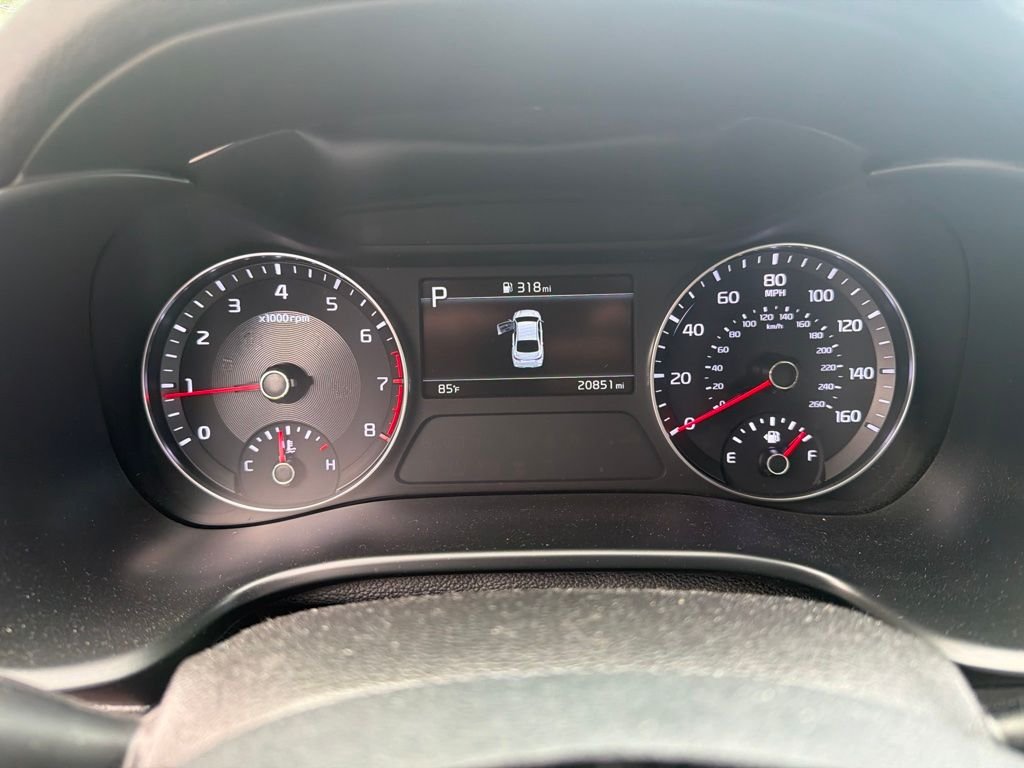 Certified Used 2023 Red Kia LXS image 11
