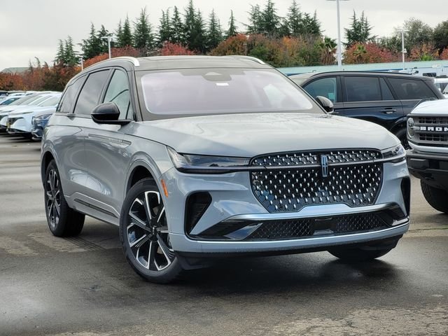 2026 Lincoln Nautilus Reserve AWD's photo