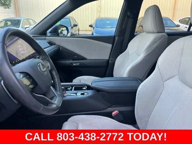 Used 2024 Blue Lexus 350 Luxury image 9