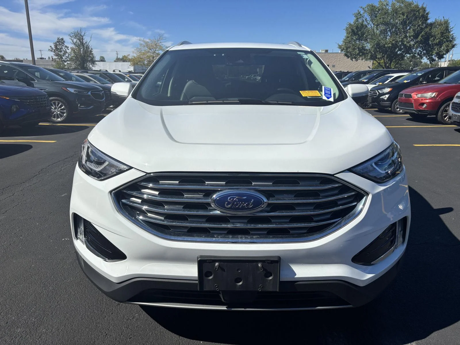 Used 2020 Oxford White Ford SEL image 3