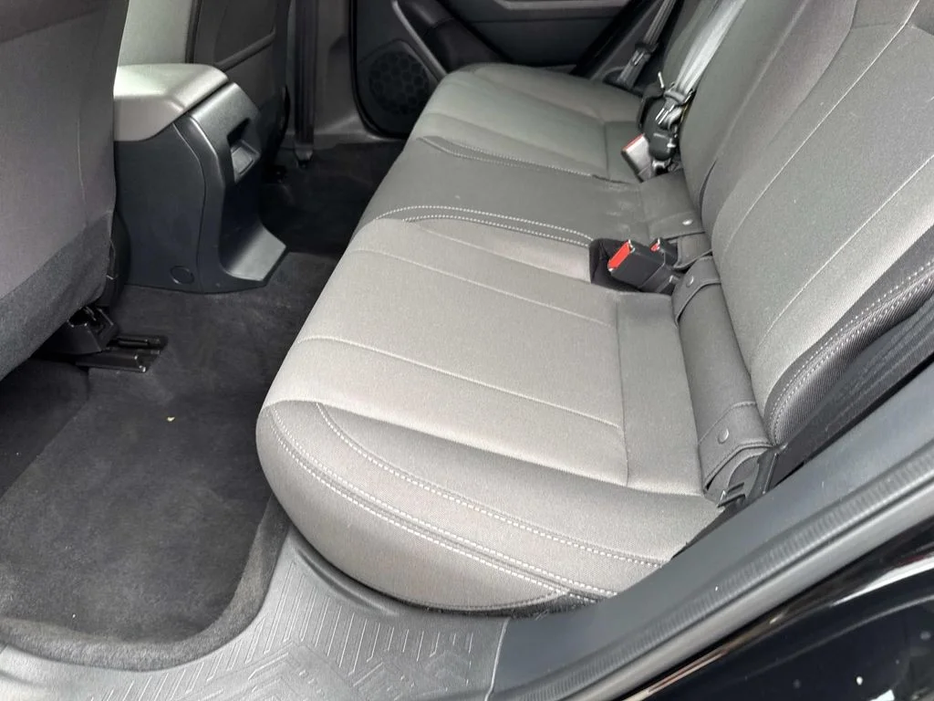 Used 2024 Black Subaru Base image 15