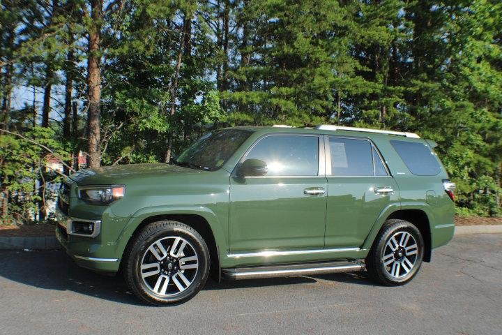 Certified Used 2022 ARMY GREEN Toyota  image 4