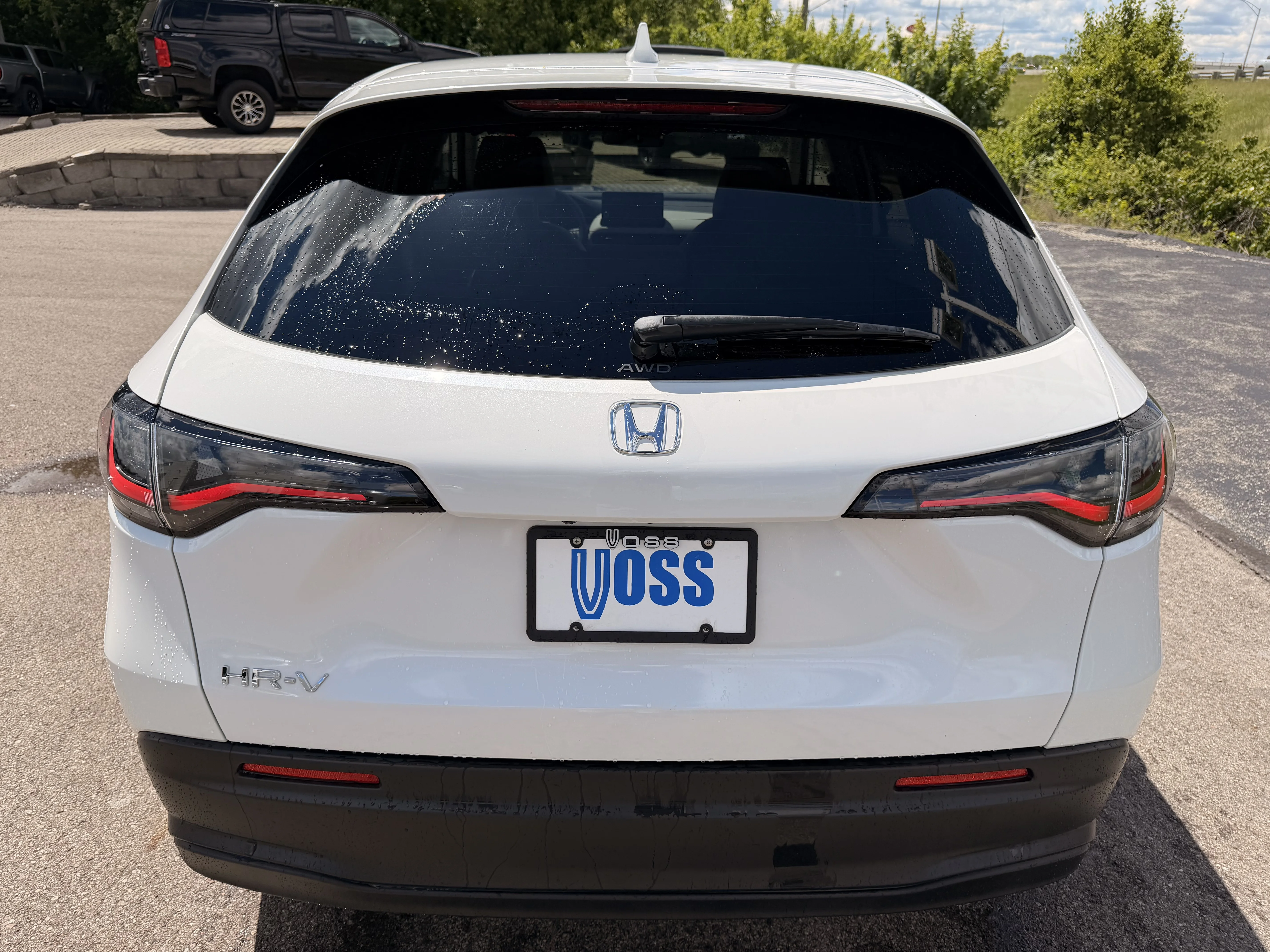 Certified Used 2026 PLATINUM WHITE Honda LX image 4