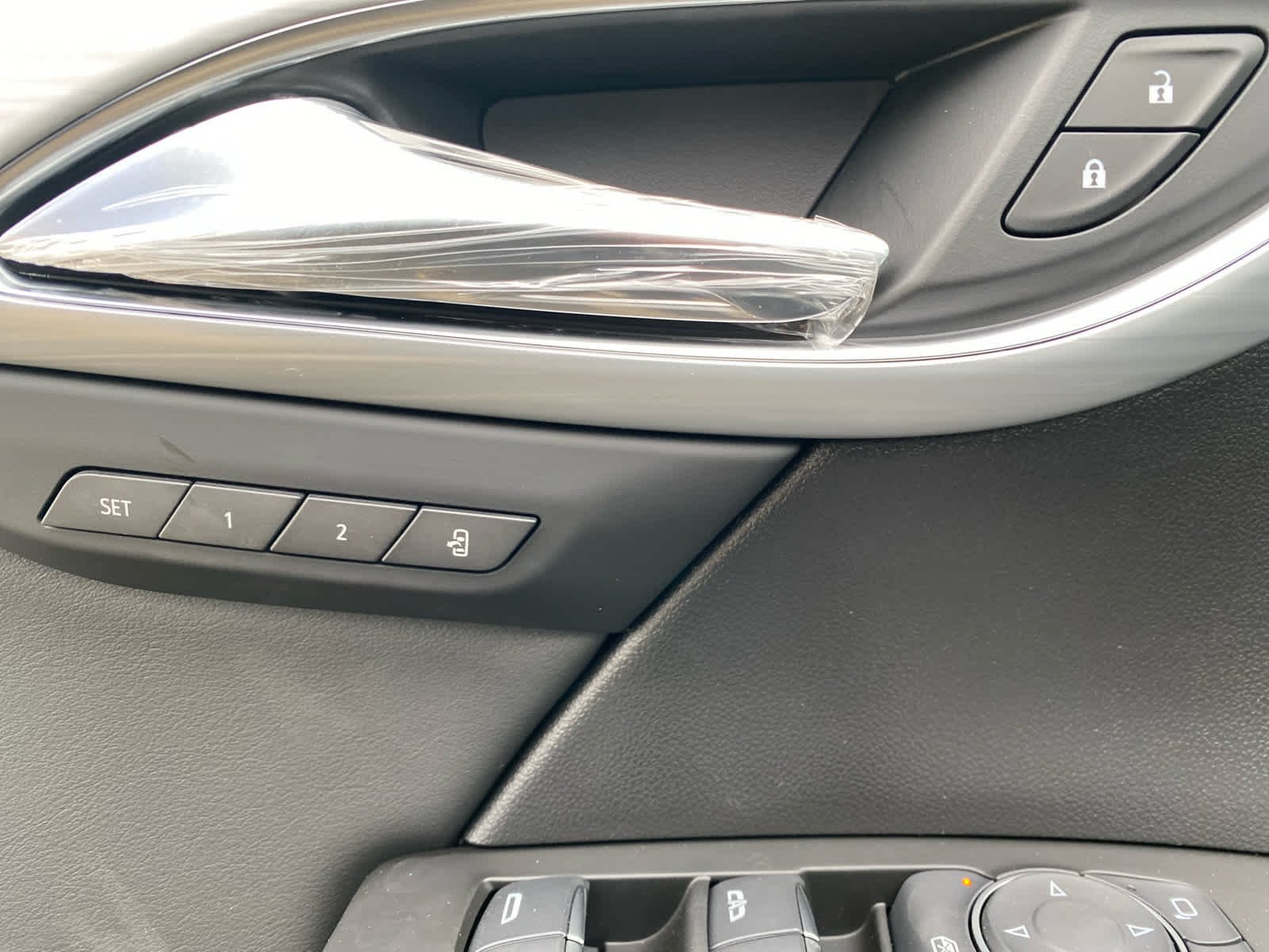 2026 Buick Envision Avenir - Photo 8