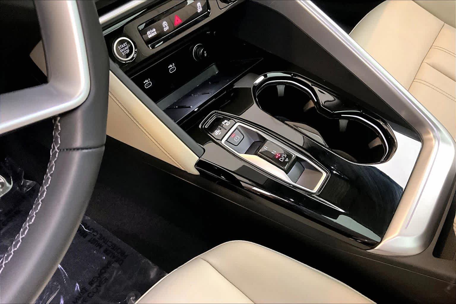 Used 2025 Glacier White Metallic Audi Premium Plus image 17