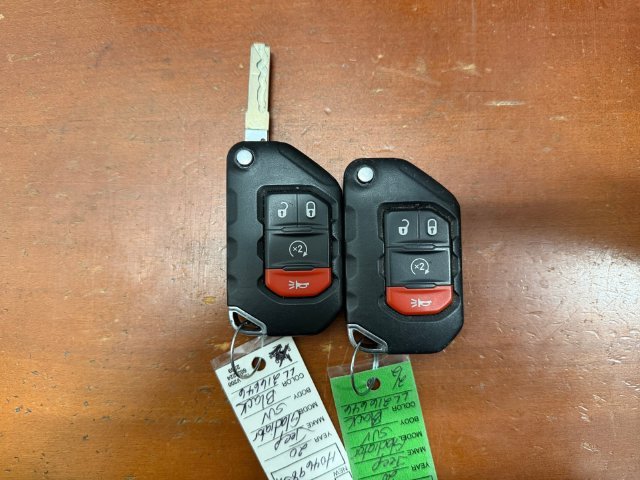 Used 2020 Black Jeep Overland image 41