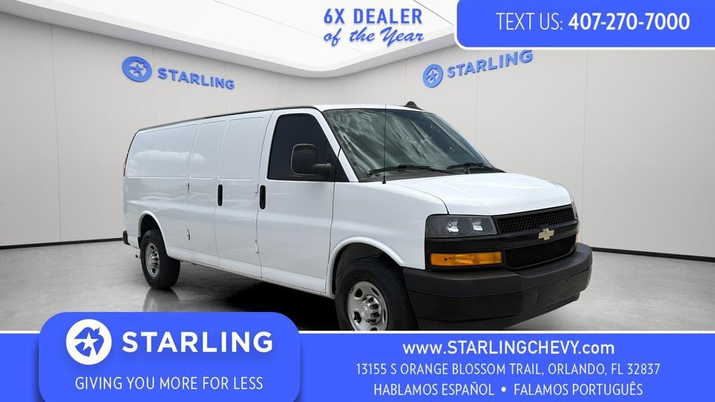 Used 2021 SUMMIT WHITE Chevrolet RWD 2500 Extended Wheelbase WT image 29
