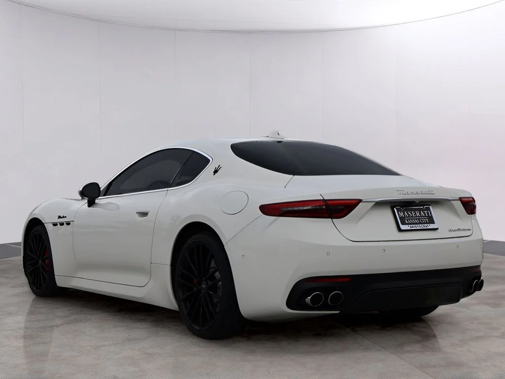 Used 2024 Bianco Solid Maserati Modena image 5