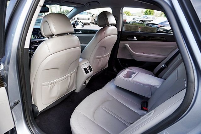 Used 2016 Gray Hyundai Limited image 16