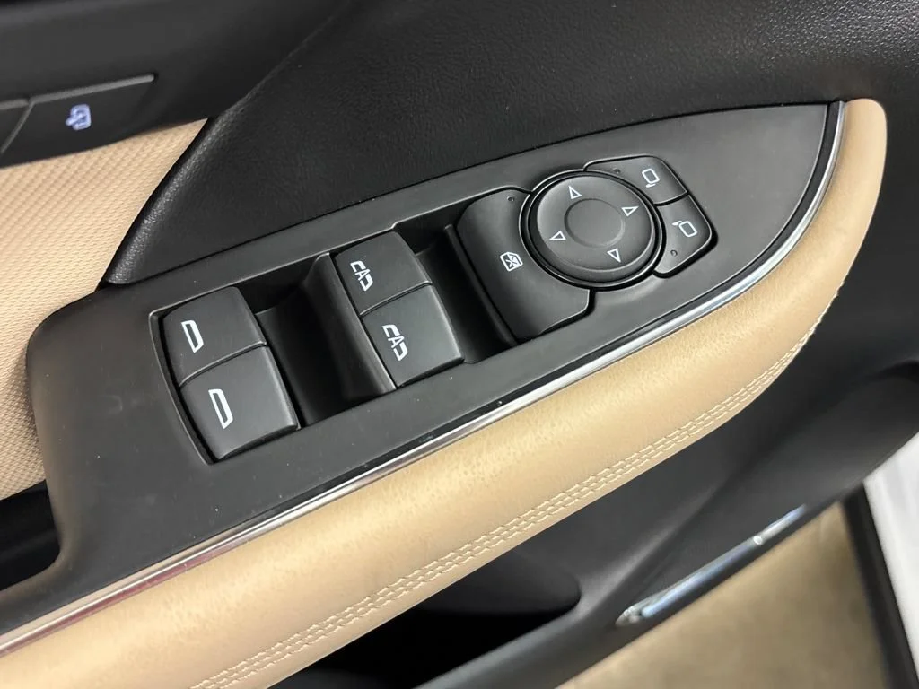 New 2026 Summit White Buick Preferred image 21