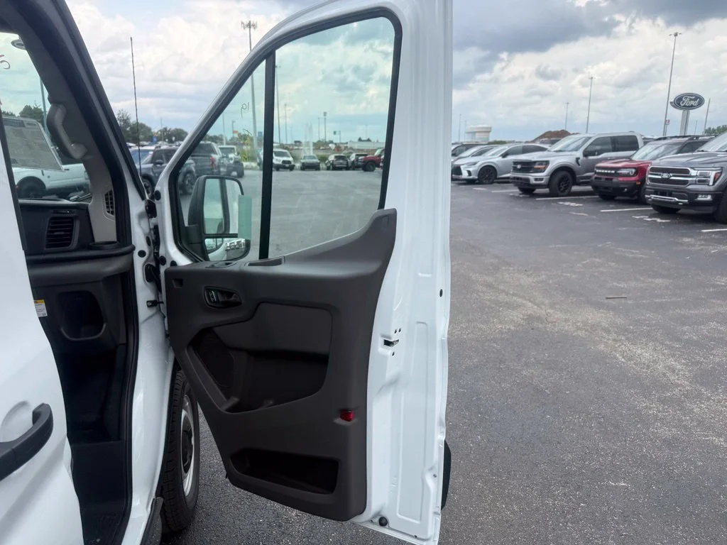 New 2026 Oxford White Ford Cargo Van image 60
