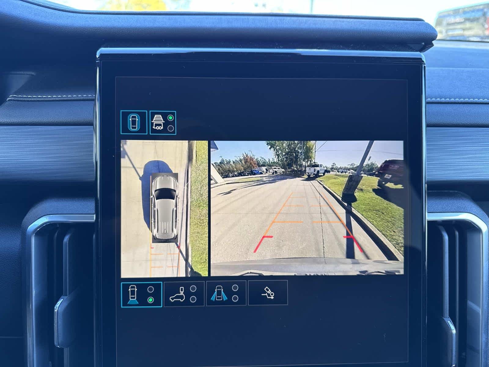 2026 GMC Acadia Elevation - Photo 18