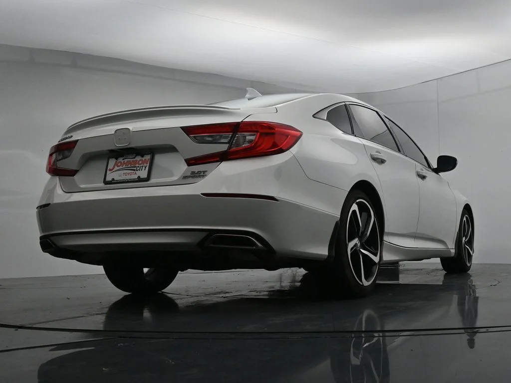 Used 2019  Honda Sport 2.0T image 35